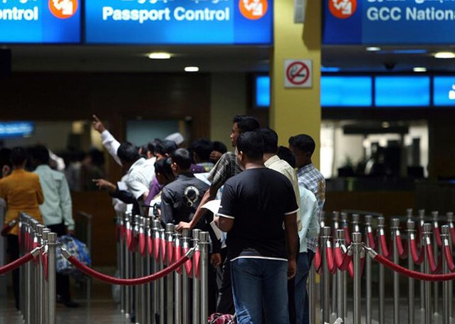 ازدحام بی سابقه گردشگران در فرودگاه دبی